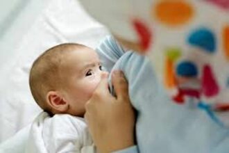 دراسة أسترالية حديثة توضح تأثير السمنة على الرضاعة الطبيعية