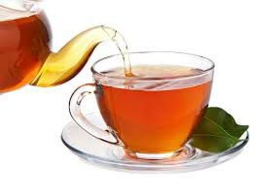 دراسة أمريكية : كوب من الشاي يحميك من الجلطة الدماغية