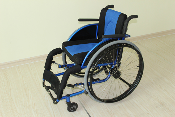 شركة أسبانية تبتكر كرسي متحرك ذكي لذوي الأعاقة