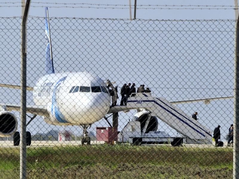 قصة ” ابراهيم سماحة ” مختطف الطائرة المصرية في قبرص