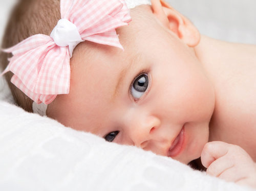 كيفية الأعتناء بجلد الطفل حديثي الولادة