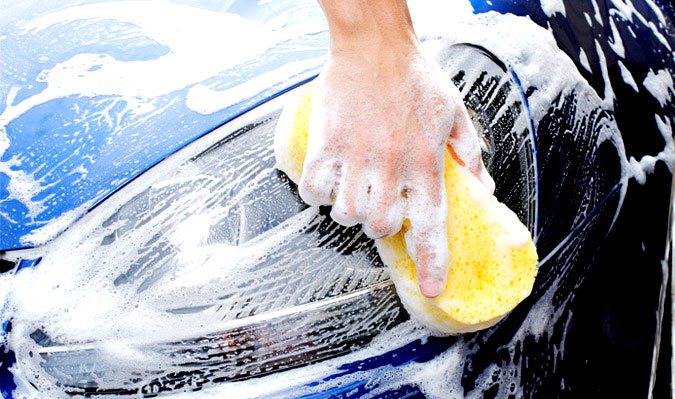 كيفية غسل السيارة