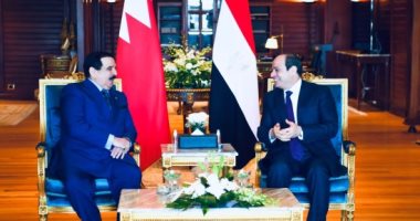 مجلس وزراء البحرين يؤكد أهمية لقاء الرئيس السيسي والملك حمد لتعزيز التعاون