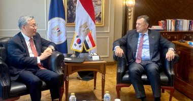 وزير السياحة والآثار يلتقي بسفير كوريا الجنوبية بالقاهرة لبحث سبل تعزيز التعاون بين البلدين