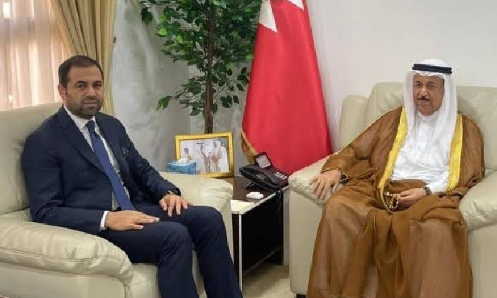 رئيس المجلس الأعلى للشئون الإسلامية بمملكة البحرين يشيد بجهود مجلس حكماء المسلمين