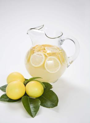 فوائد عصير الليمون لتخفيف الوزن