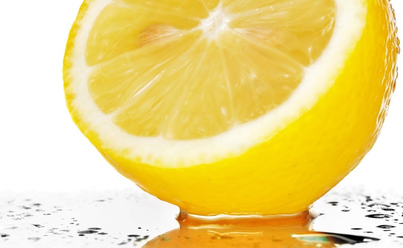 9 فوائد الليمون لجمال المراة