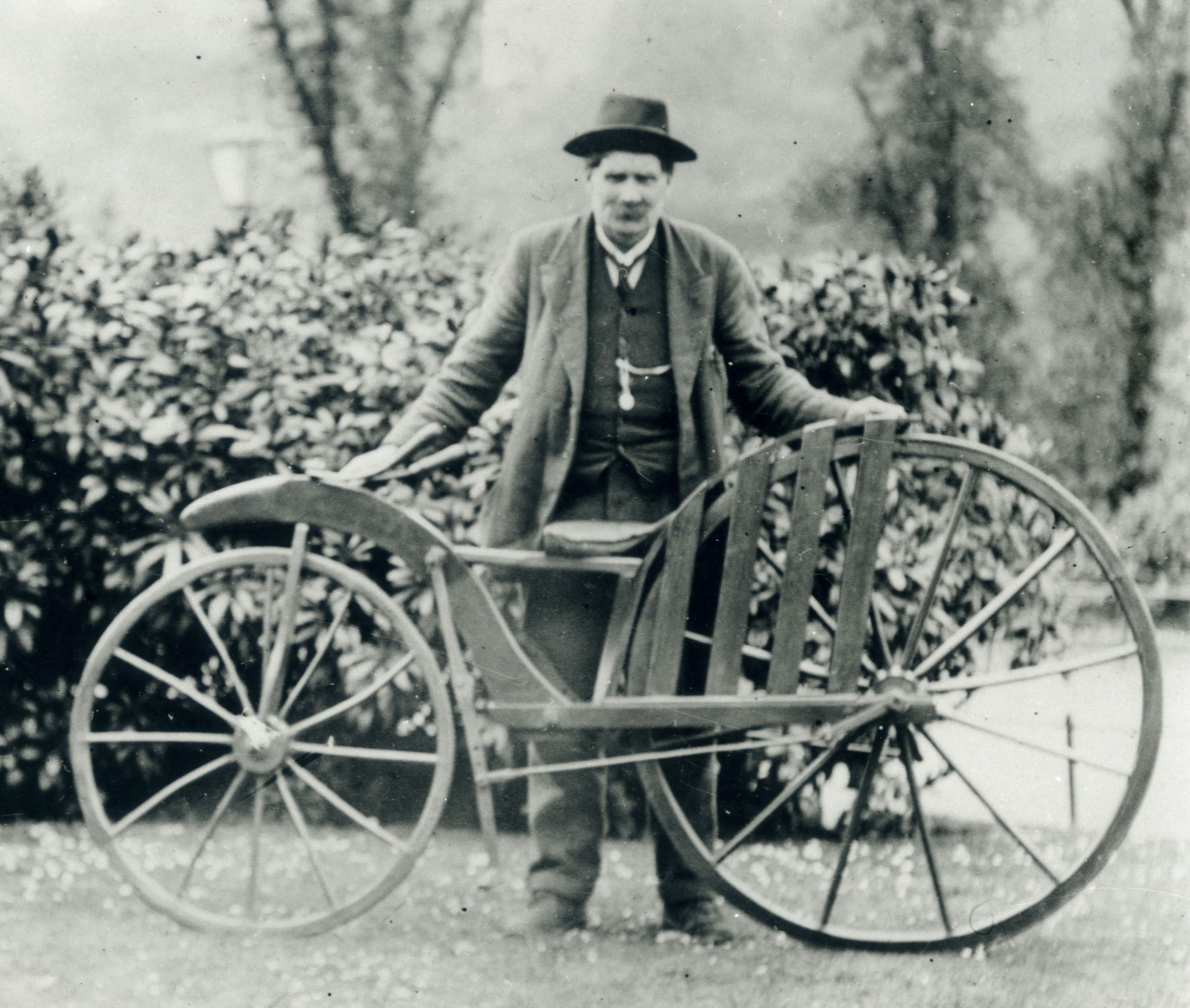 مخترع الدراجة الهوائية … ماكميلين