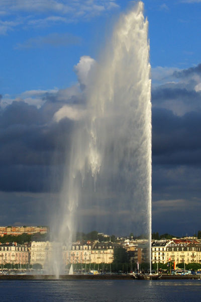 نافورة جنيف … واحدة من اكبر النوافير في العالم