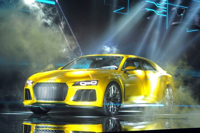 صور و اسعار اودي سبورت كواترو 2014 Audi Sport Quattro
