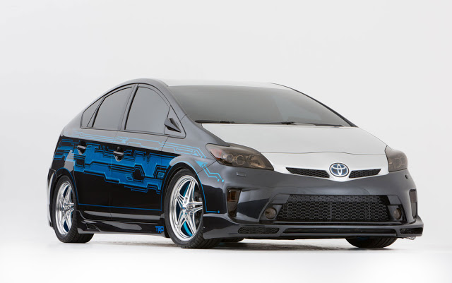 صور و اسعار تويوتا بريوس 2014 Toyota Prius