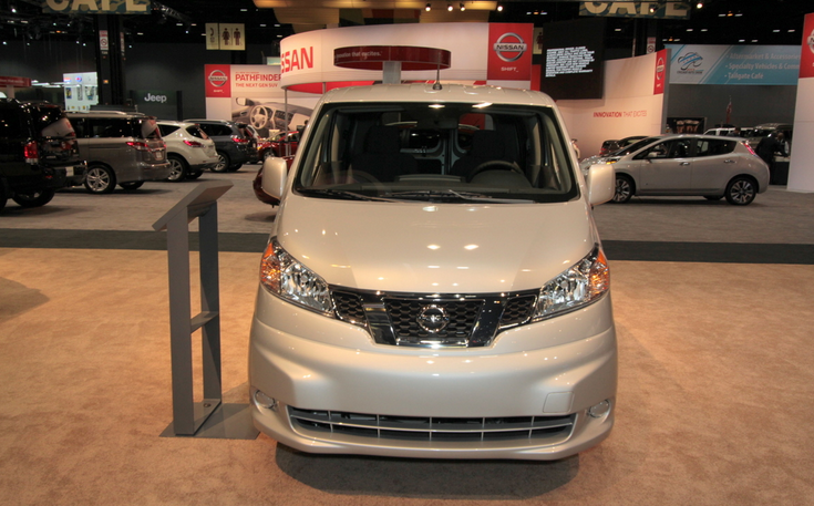 صور و اسعار نيسان ان في 200 – 2014 – Nissan NV 200