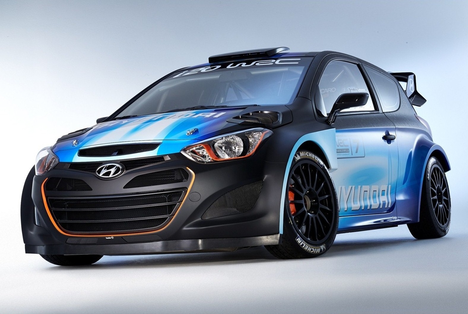 صور و اسعار هيونداي 2014 – Hyundai i20